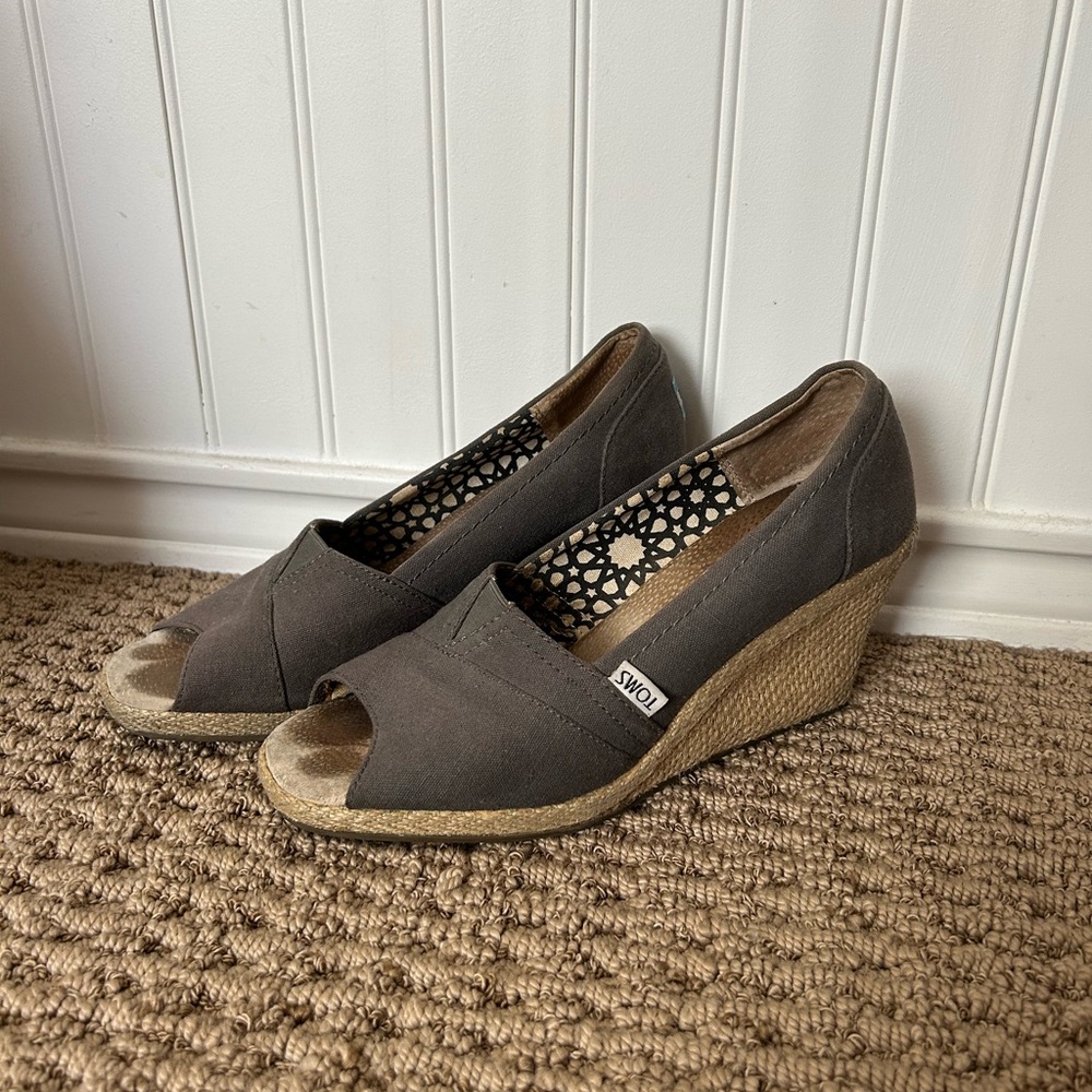 TOMS Gray Espadrille Wedges